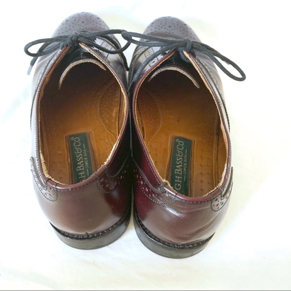 GH Bass & co 8 1/2 oxfords dress shoes - Picture 3 of 5